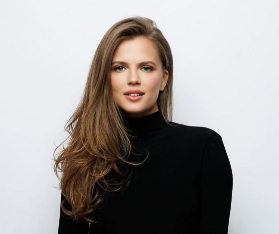 Звезда «Ландышей» Ника Здорик подарила маме дорогой электрокар