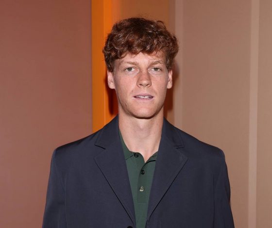 Известный теннисист Янник Синнер закрутил роман с русской моделью, которая встречалась с Эдрианом Броуди