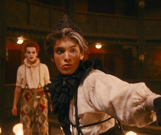 Марк Эйдельштейн в роли Артемона в первом трейлере «Буратино»