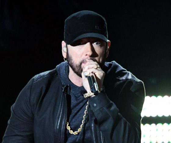 Известный трек Эминема неожиданно вернулся в чарты