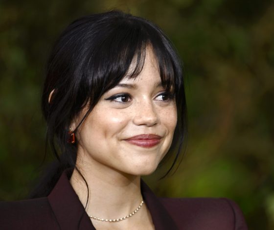 Дженна Ортега объявила, что будет режиссером проекта, над которым работала 10 лет