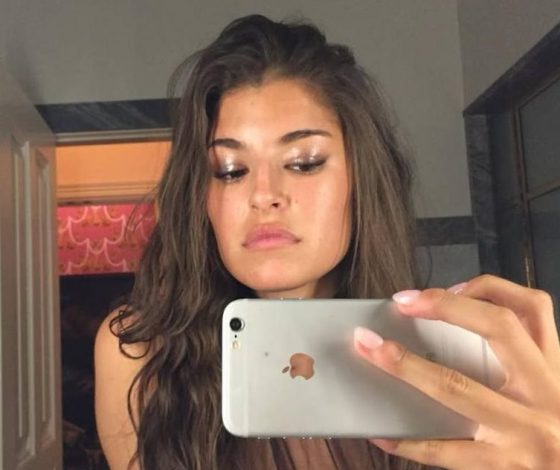 Зумеры высмеивают миллениалов, а сами копируют их тренды