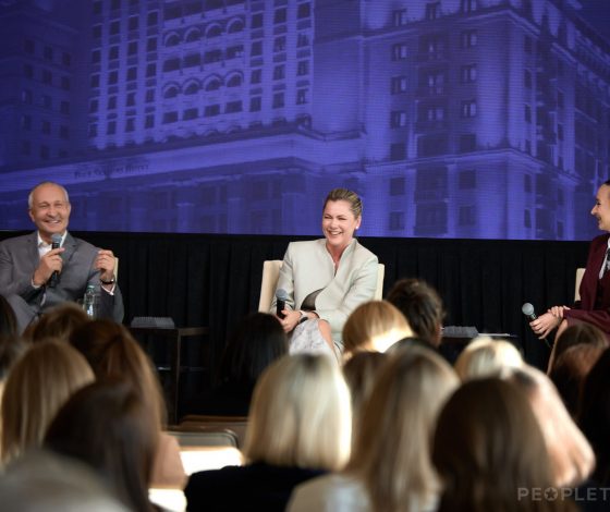 Алексей Ситников и Наталия Гундерина о гармонии в бизнесе и семье: как прошел паблик-ток PEOPLETALK на конгрессе «Точки роста»