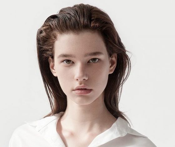 23-летняя российская модель стала звездой показа Dior