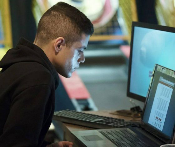 Сколько людей никогда не заходило в Интернет