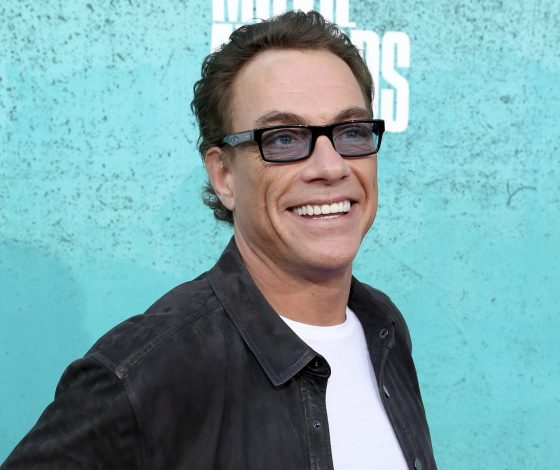 Жан-Клод Ван Дамм стал подозреваемым по делу о торговле детьми