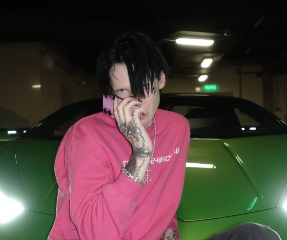 9mice упал на сцене во время концерта в Санкт-Петербурге