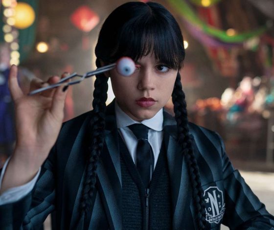 Названа дата выхода второго сезона «Уэнсдэй»