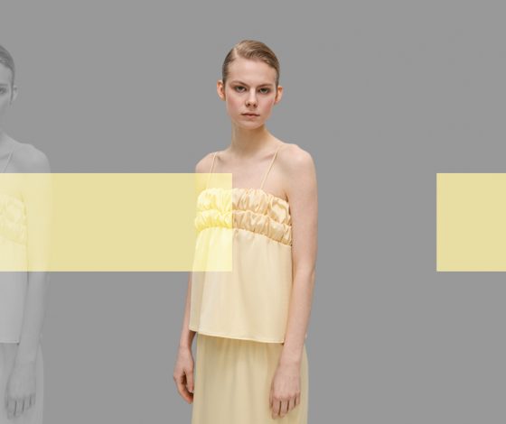 Кружевные, атласные и на одно плечо: 10 модных топов на лето