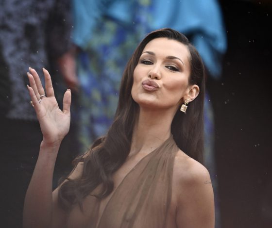 На 78-м Каннском фестивале запретили «голые» платья