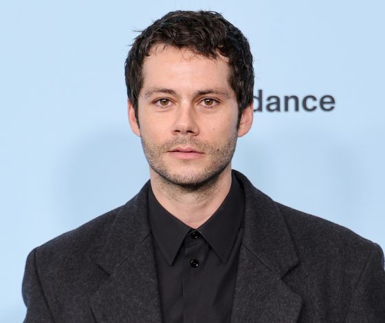 Редкий выход: Дилана О'Брайена заметили с возлюбленной