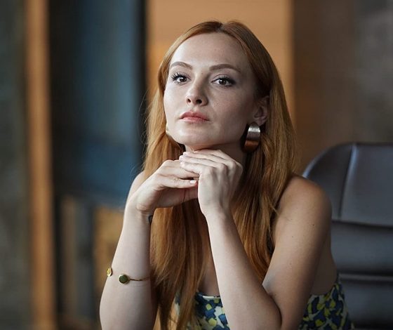 Главные герои турецкого сериала «Постучись в мою дверь» ждут первенца