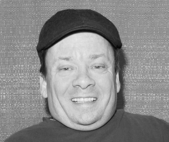 Умер Эд Гэйл, известный по роли куклы Чаки и Утки Говарда