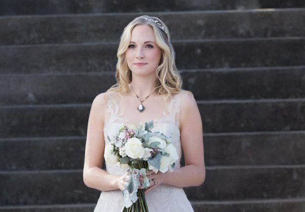 Vampire Diaries star Candice King announced that she had an aim
