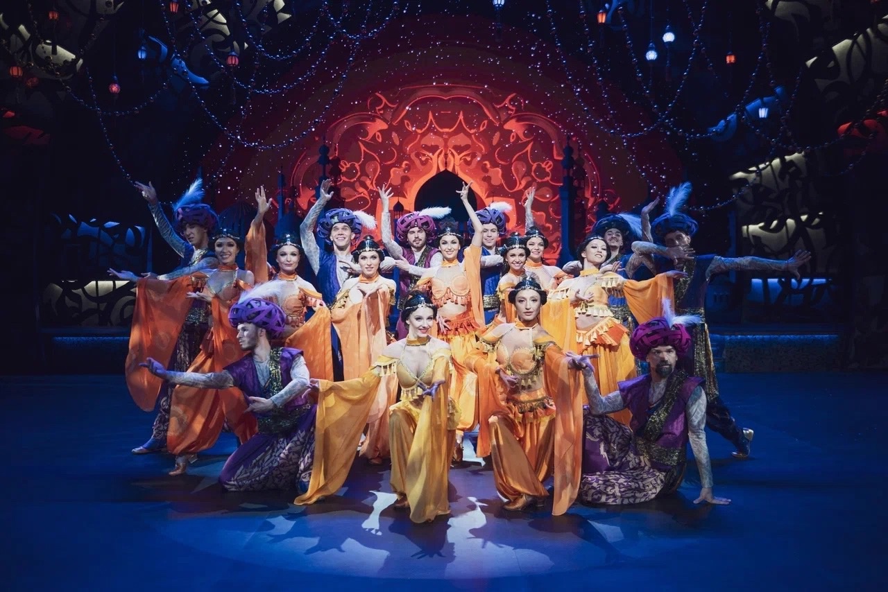 Musical “Last Tale” overcome the billion signs