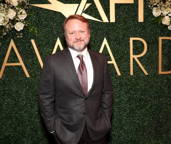 Режиссер франшизы «Достать ножи» уходит из проекта, чтобы заняться новым