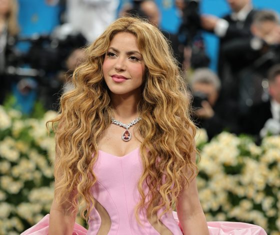 Шакира с сыновьями появилась на премьере «Зверополиса 2»