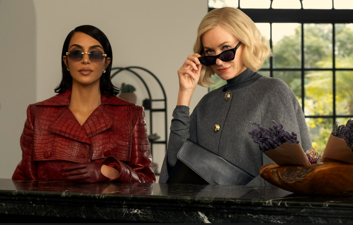 Kim Kardashian and the first teaser of the series “Honestly Everything”