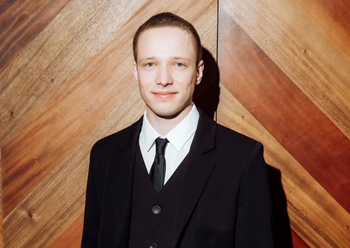 Sergey Gorodnichy made an offer to his girlfriend.