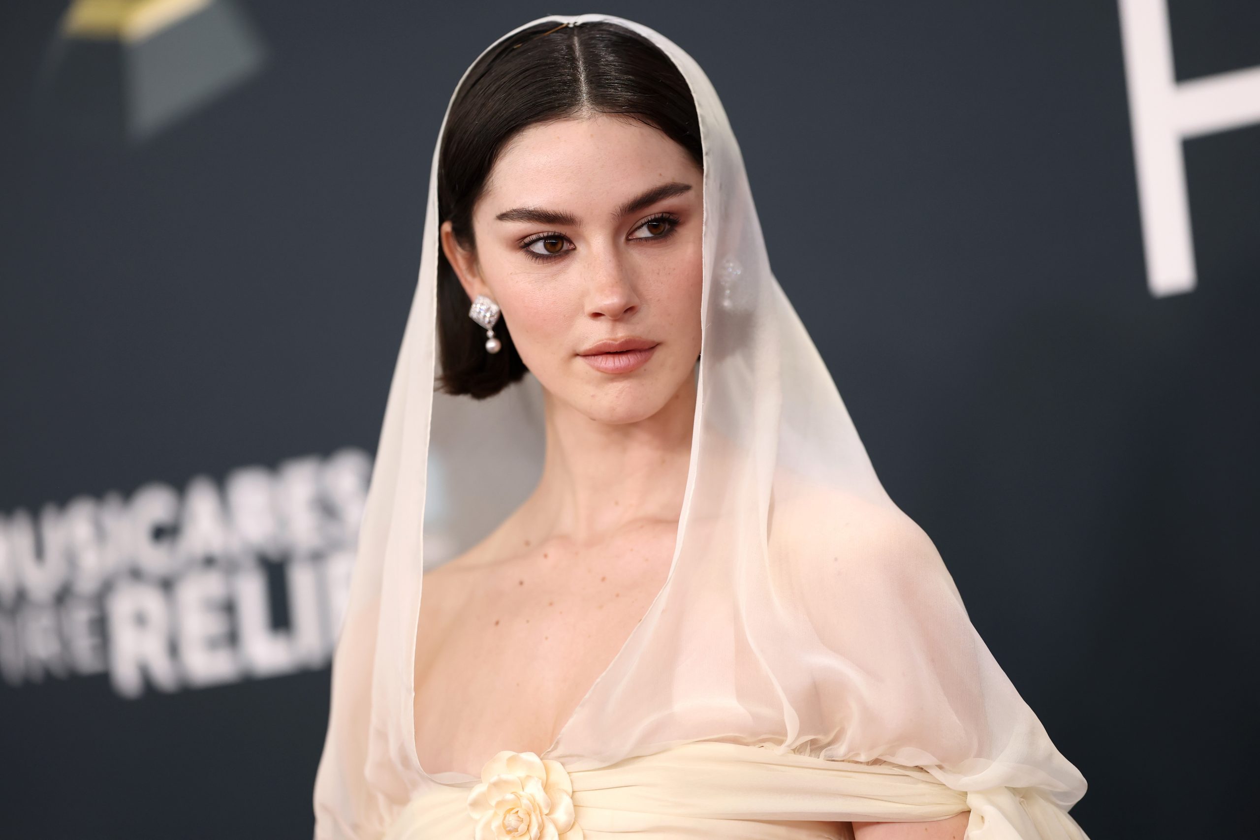 Gracie Abrams warmed rumors about engagement with Paul Meskal