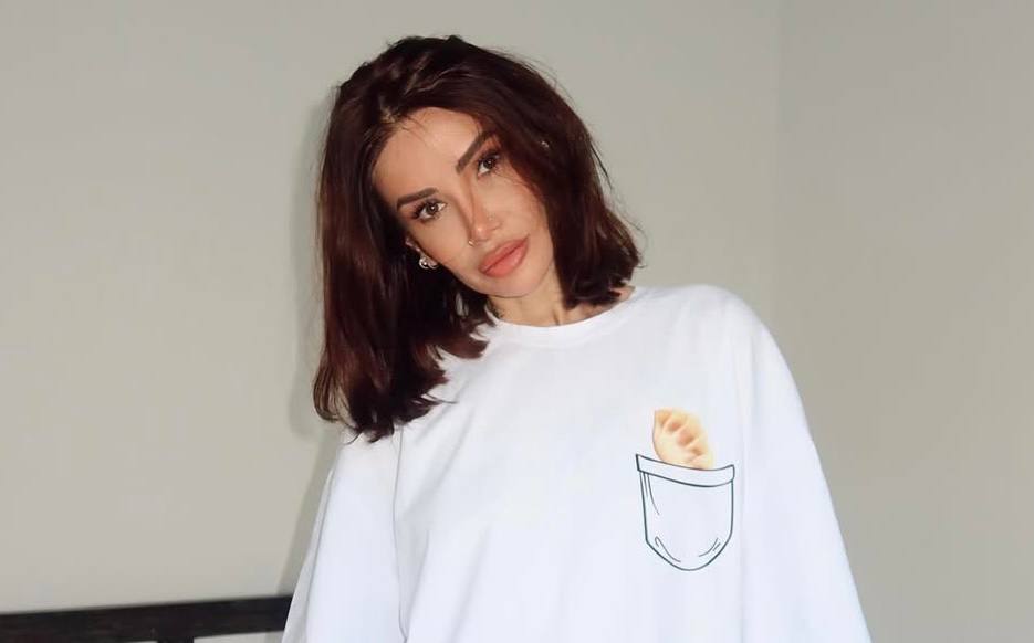 Aiza-Liluna AI experiences stress every time and returns to Moscow