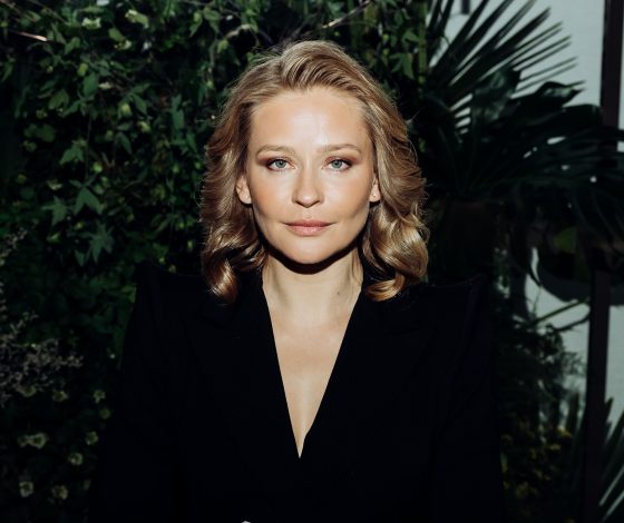 Юлия Пересильд впервые прокомментировала отношения дочери с Ваней Дмитриенко