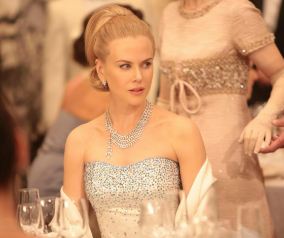 Супруга князя Монако опустошила казну