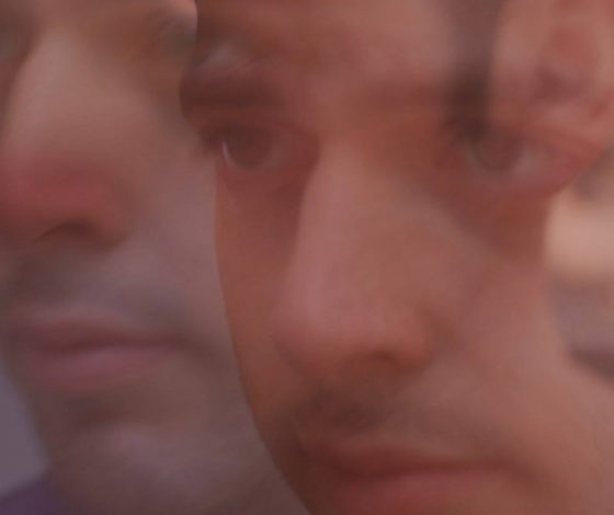 О чем фильм «Привычка нюхать пальцы», завоевавший признание на фестивале молодого кино