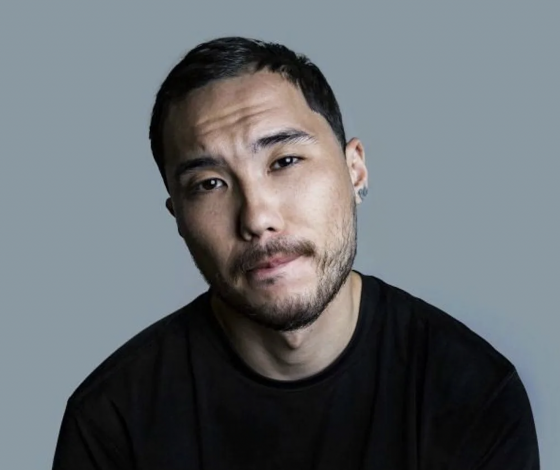 Скриптонит дал редкое интервью, в котором рассказал, почему не хотел выпускать трек «Любовь», об отношениях с Бастой и Матранге