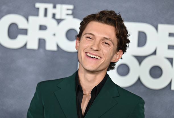 Tom Holland described Christopher Nolan’s role in the film as the “whole life of life”.