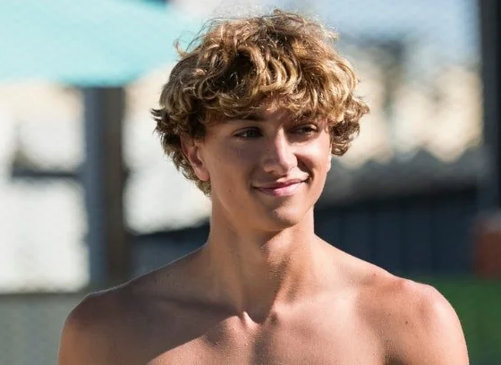 Актер «Этим летом я стала красивой» признался, что не справляется с негативом в его адрес