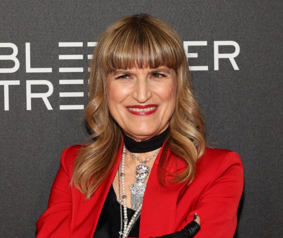 Режиссер Кэтрин Хардвик рассказала, что за успех «Сумерек» она получила коробку с кексами