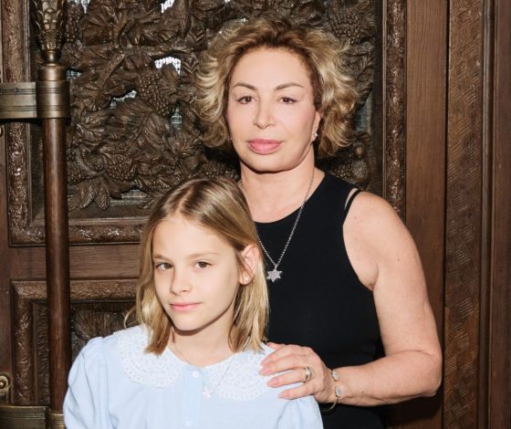 Мать Тимати рассказала, как проходят съемки ее внучки Алисы