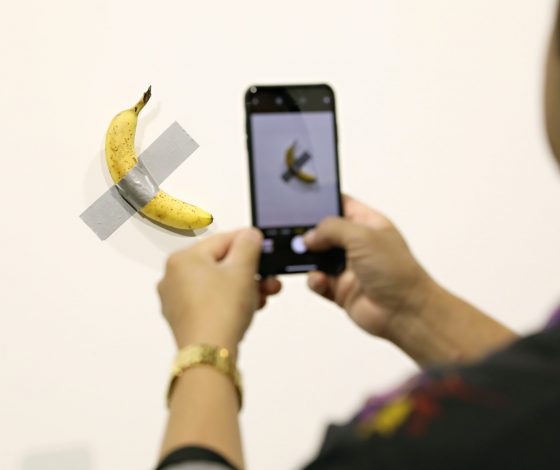 Посетитель музея съел произведение искусства стоимостью 6 миллионов долларов