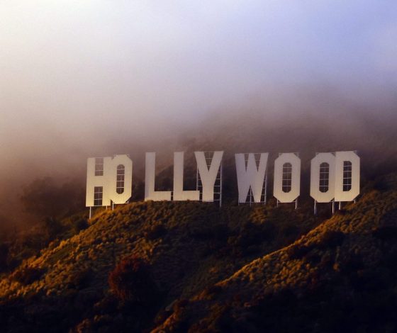 Голливуд на грани, и продюсеры просят спасти его, пока не стало слишком поздно