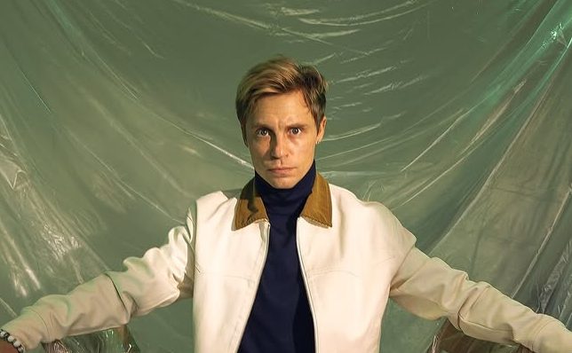 Actor Alexander Golovin congratulated his wife on the anniversary