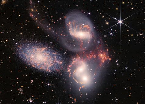 Ученые впервые получили возможность заглянуть внутрь взрывающейся звезды