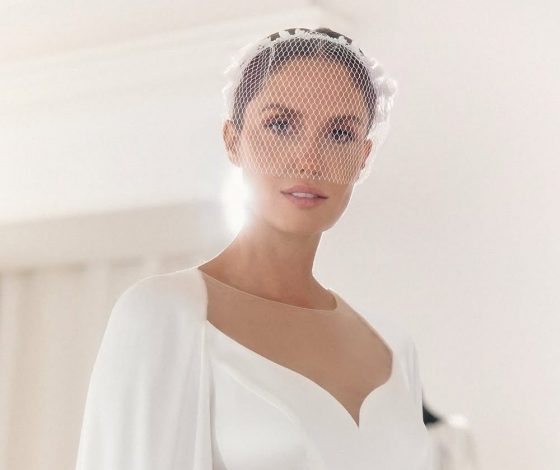 Агата Муцениеце показала первые кадры со свадьбы с Петром Дрангой