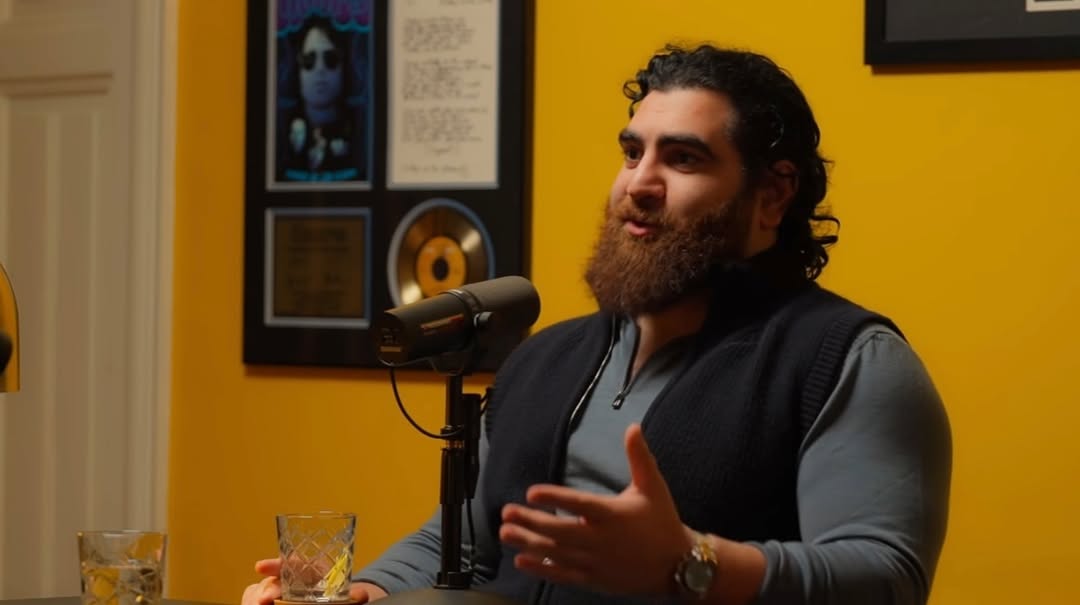 Scandal blogger Arsen Markaryan detained in Moscow