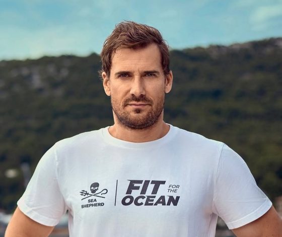 Хорватский фридайвер установил мировой рекорд, продержавшись под водой 29 минут на одном вдохе