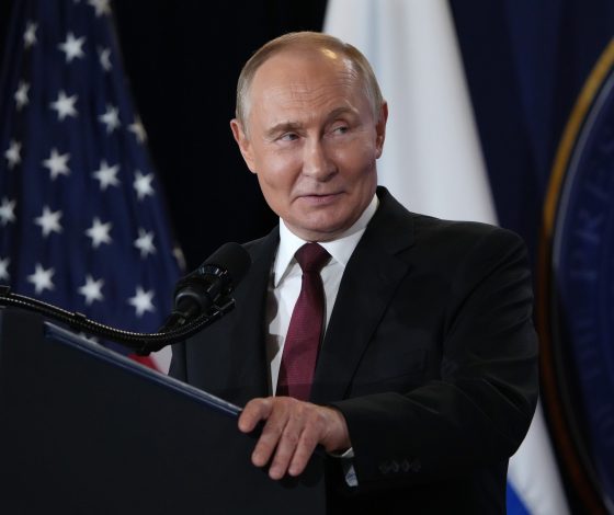 Переговоры Владимира Путина и Дональда Трампа на саммите на Аляске. Собрали главное