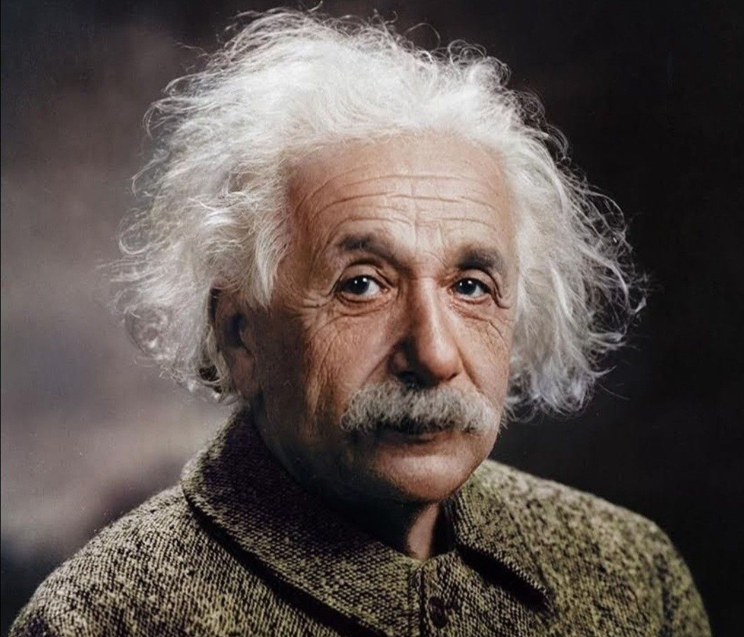 Albert Einstein’s first violin was auctioned