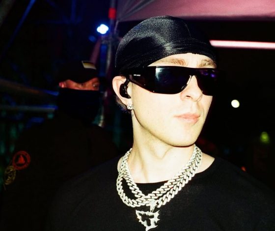 Егор Крид принял участие в крестном ходе в Москве