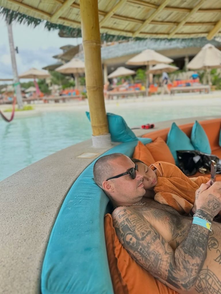 GUF with Som Sam. Photo: Social Networks