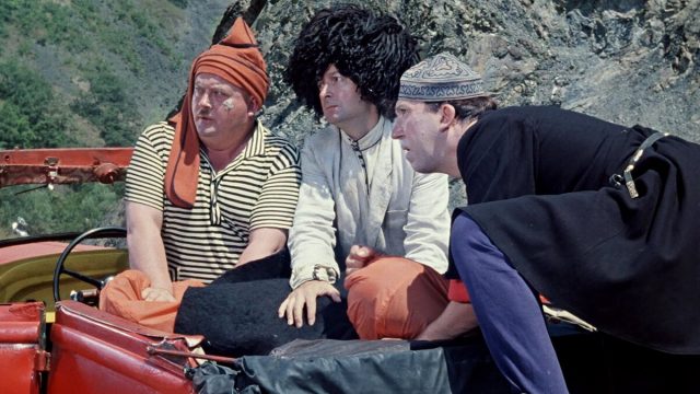 Тест: выбери цитату из советской комедии, а мы скажем, чего тебе не хватает для счастья