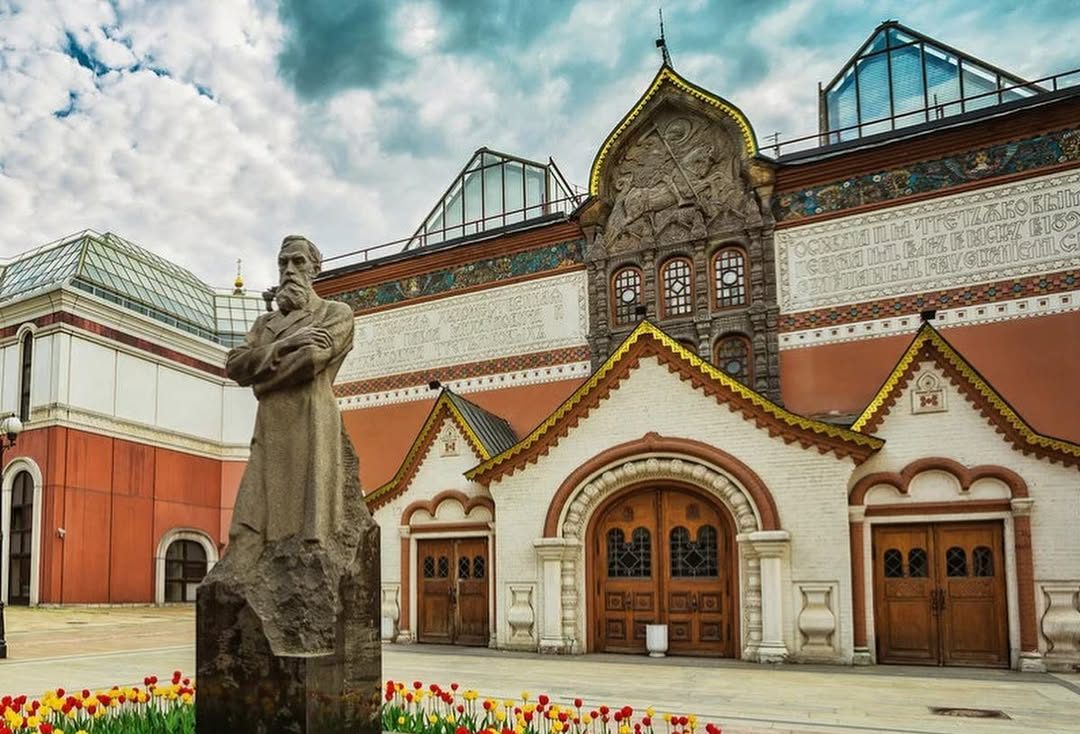 He managed to fire a fire at the Tretyakov Gallery