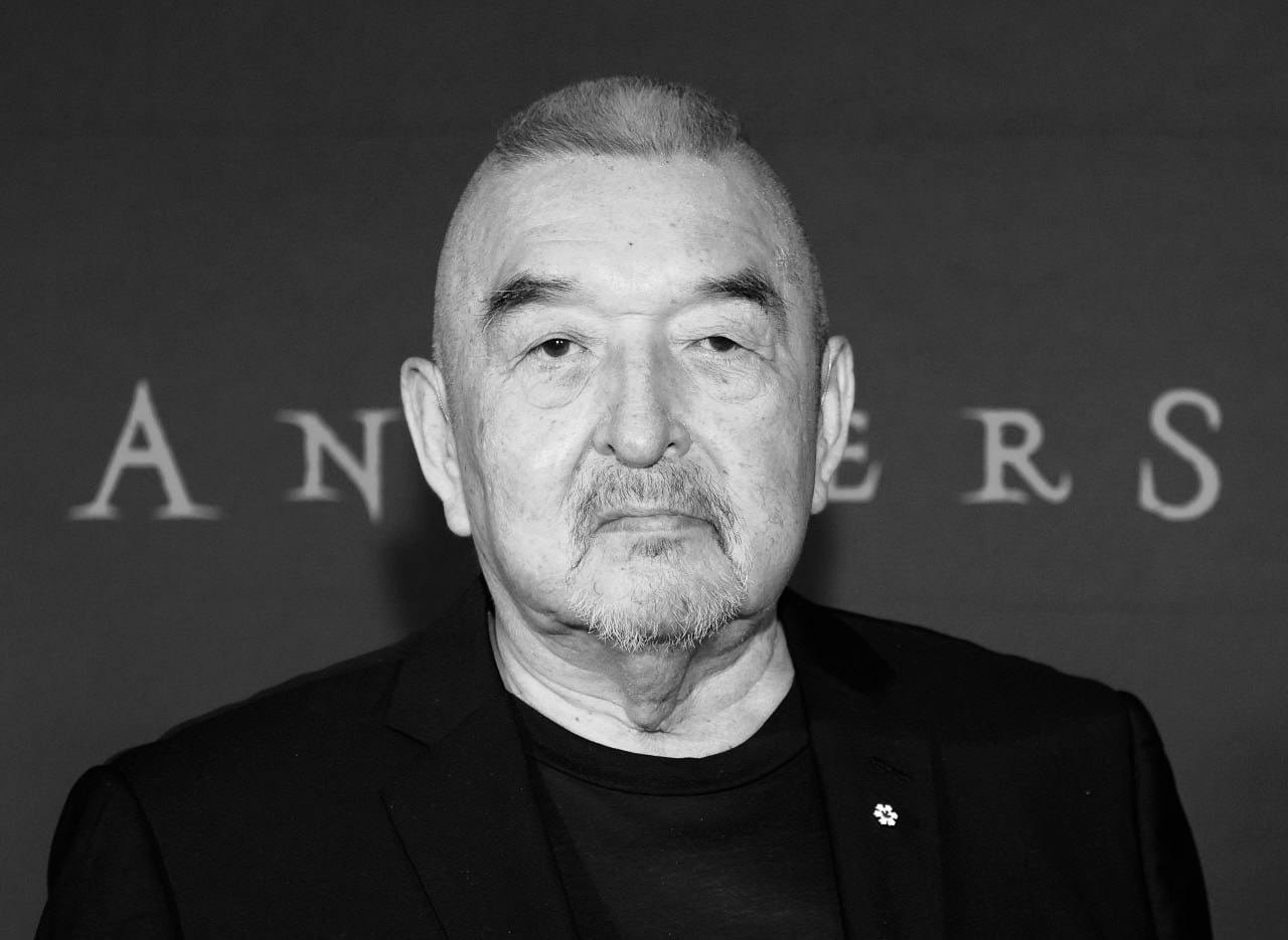 Graham Green, the star of “twilight”