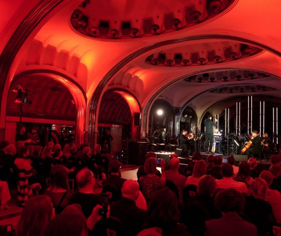 Виктория Шелягова, Надежда Михалкова, Александра Ревенко и другие на концерте оркестра musicAeterna в честь запуска радио РБК