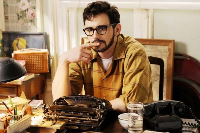 Тест: с кем из российских писателей ты бы могла встречаться?