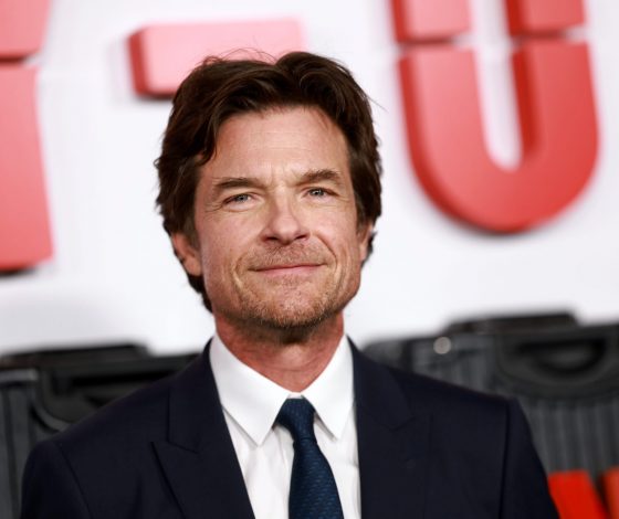 Звезда «Человека-паука» сыграет в новом фильме Джейсона Бейтмана